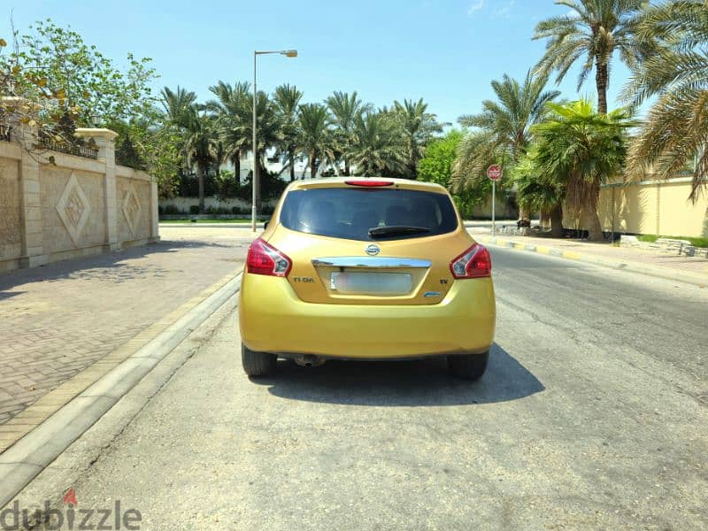 Nissan Tiida 2015 Hatchback Urgently For Sale 4