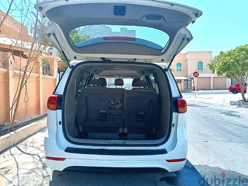 Kia Carnival Grand 2016 V6 3.3L 8 Seater Space wagon type For Sale 7