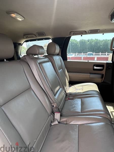 Toyota Sequoia 2010 2