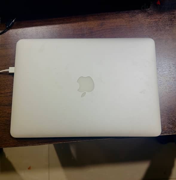 MacBook Pro (Retina, 13-inch 2015) 2