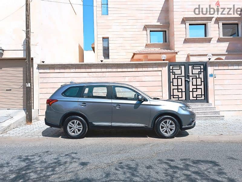 Mitsubishi Outlander 2019 2.4L 4WD SUV FOR Sale 3