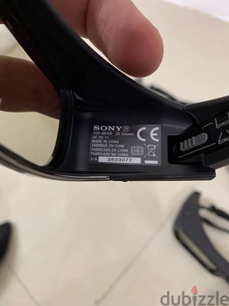 Sony 3D glasses  4pcs 1