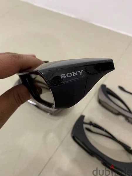 Sony 3D glasses  4pcs 3