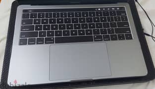 macbook pro touch bar 2017