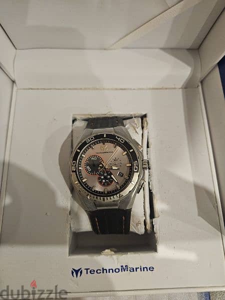 urgent sale techno marine watch 0