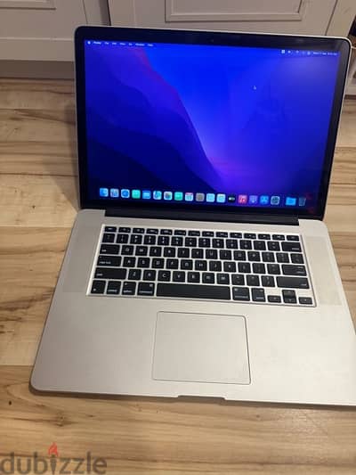 Excellent condition MacBook Pro (Retina, 15-inch, Mid 2015) i7 16 GB R