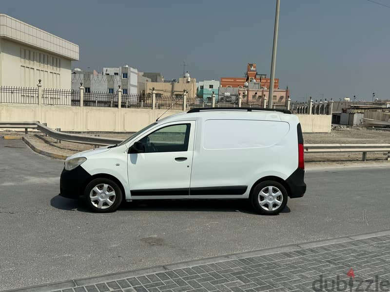 Renault Dokker Van 2017 white 2