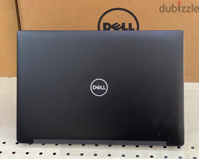 Dell 7390 Latitude Laptop Core i5 8th Gen RAM 8GB SSD M. 2 256GB 13.3" 2