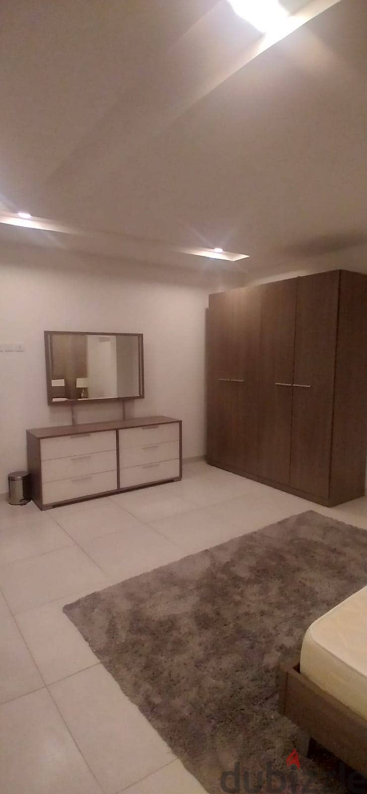 1BHK FULLY FURNISHED IN SEEF AREA 2