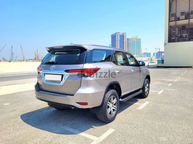 TOYOTA FORTUNER 4×4 MODEL 2019 SINGLE OWNER ZERO ACCIDENT FAMILY USED 5