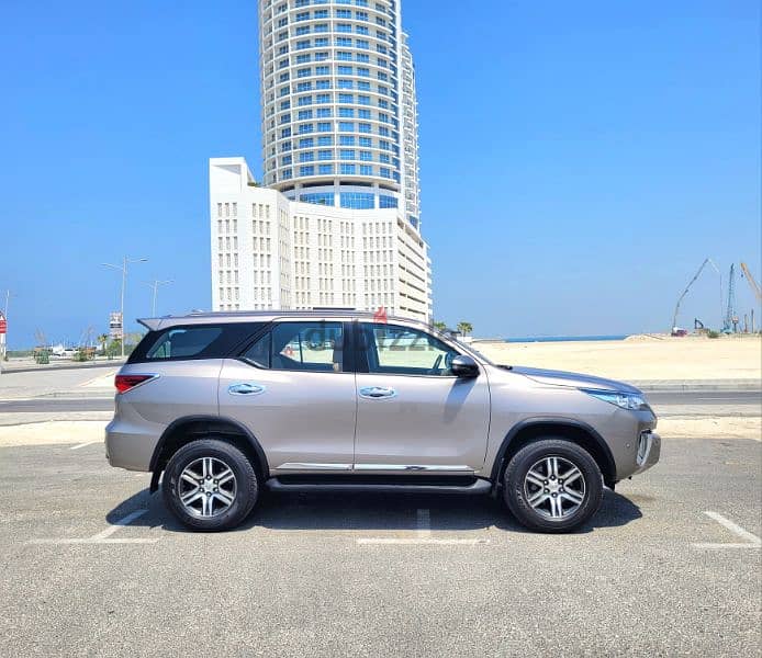 TOYOTA FORTUNER 4×4 MODEL 2019 SINGLE OWNER ZERO ACCIDENT FAMILY USED 6