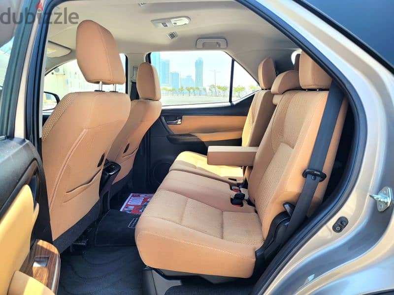 TOYOTA FORTUNER 4×4 MODEL 2019 SINGLE OWNER ZERO ACCIDENT FAMILY USED 10