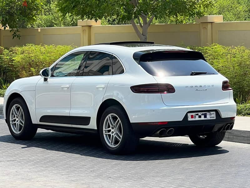 Porsche Macan 2015 model FOR SALE 5