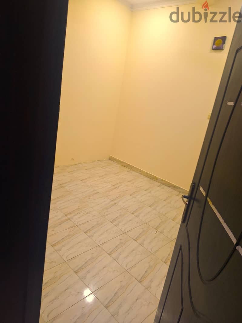 STUDIO ROOM FOR RENT 10