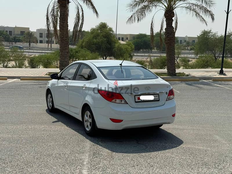 Hyundai Accent 2018 white 5