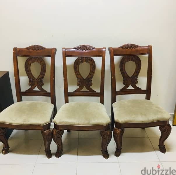 wooden luxury chairs 0