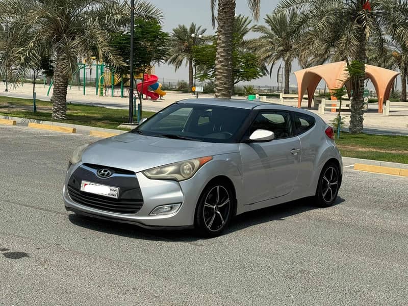 Hyundai Veloster 2014 silver 1