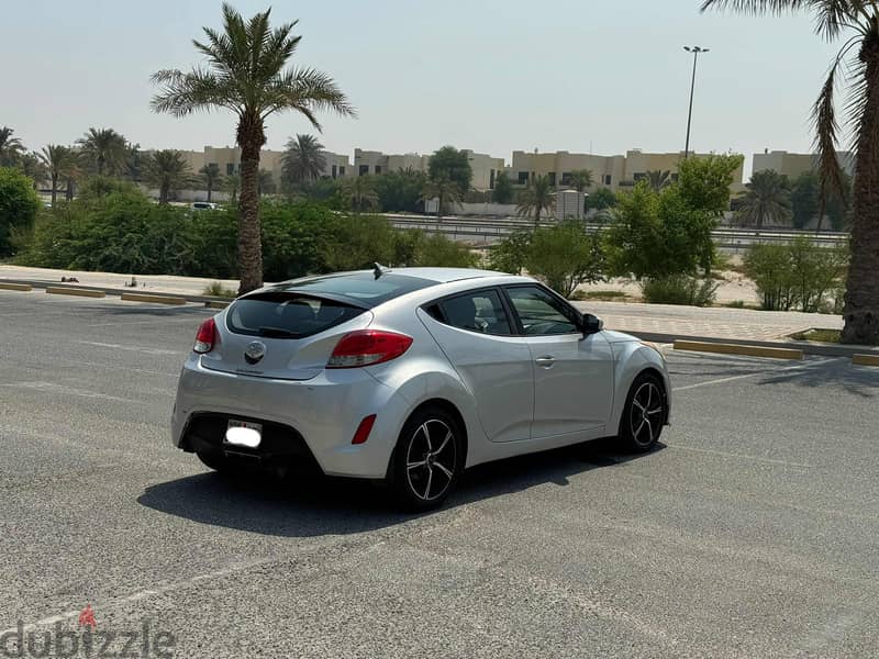 Hyundai Veloster 2014 silver 5