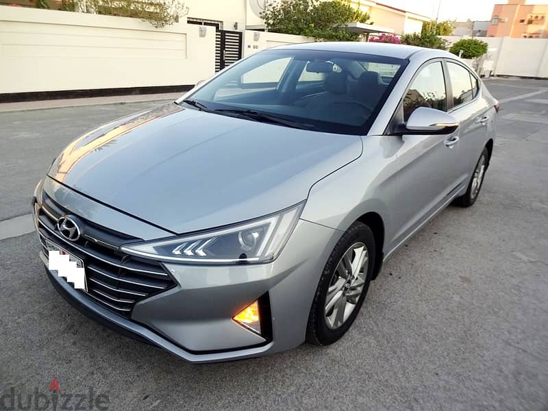 Hyundai Elantra 2.0 L 2020 Silver Single User Bahrain Car Zero Acciden 3