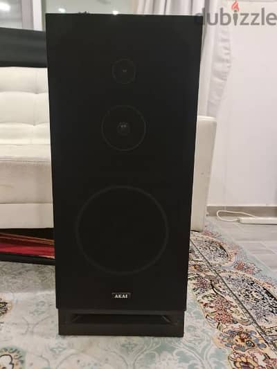 Akai Speakers made in Japan only one piece