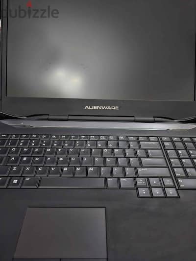 Alienware 17