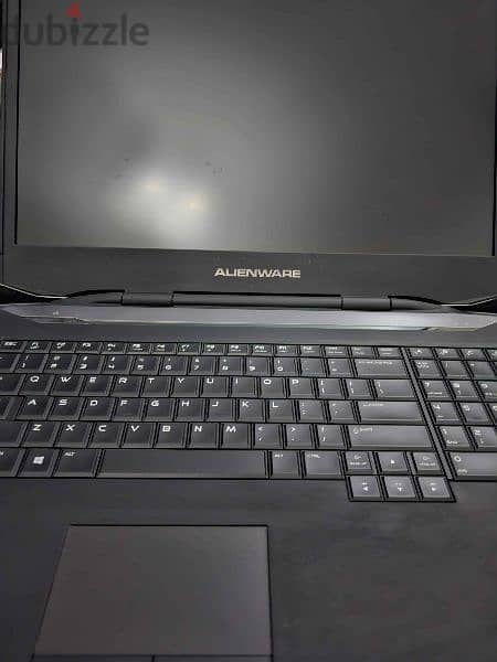 Alienware 17 0