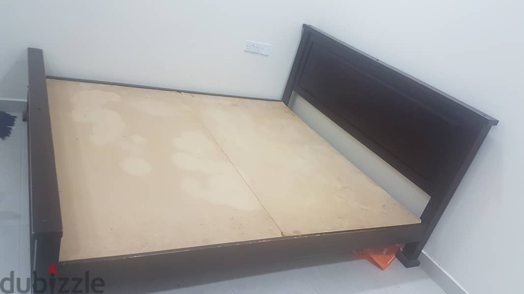 King Size (180 ×220) Heavy Wooden Cot - Good Condition 3