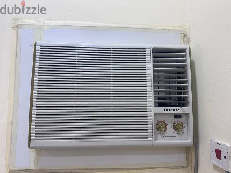 Hisense 1.5 ton window Ac new under warranty 2