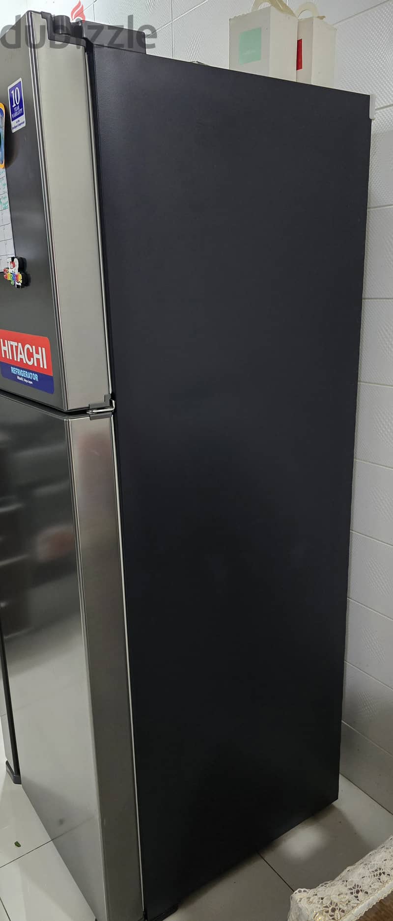 650 L Hitachi refrigerator 2