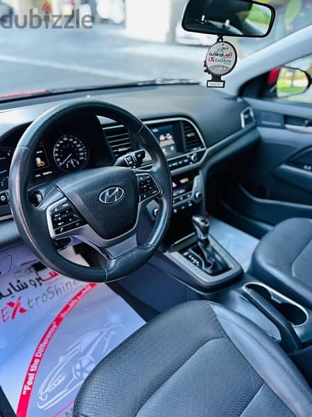 HYUNDAI ELANTRA 2018 Full Option 12