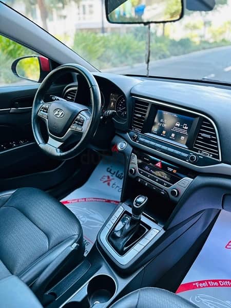 HYUNDAI ELANTRA 2018 Full Option 13