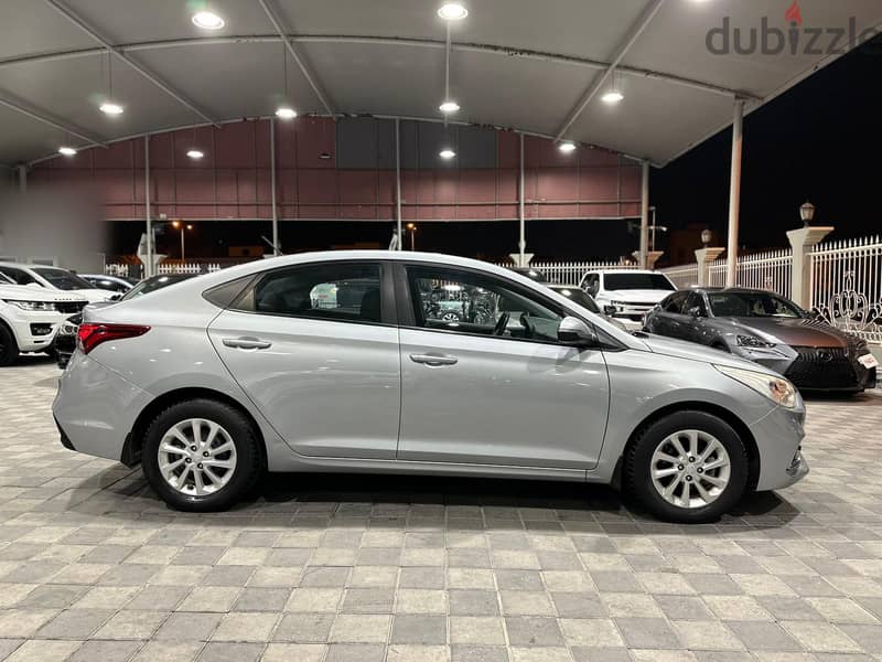 Hyundai Accent 2019 12