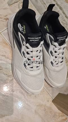 sketchers 0