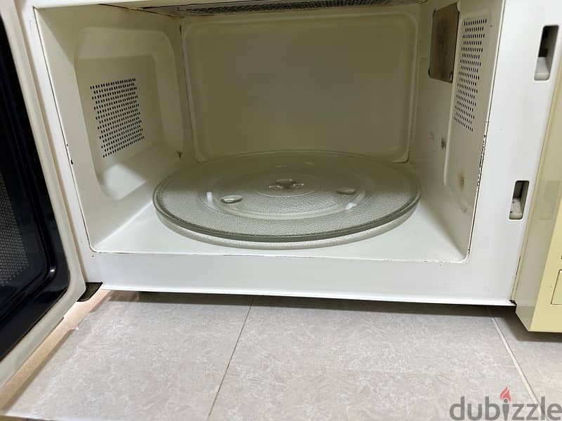 32 Liter Microwave Oven 4