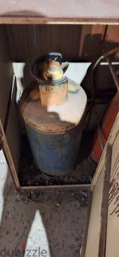 medium gas cylinder