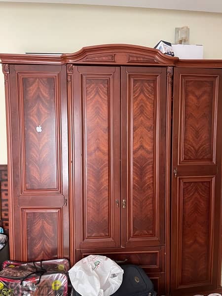 wardrobe and dressing table for sale 5