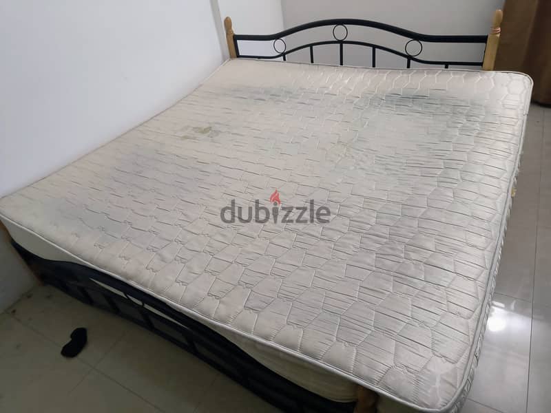 Bed with mattress queen size 1