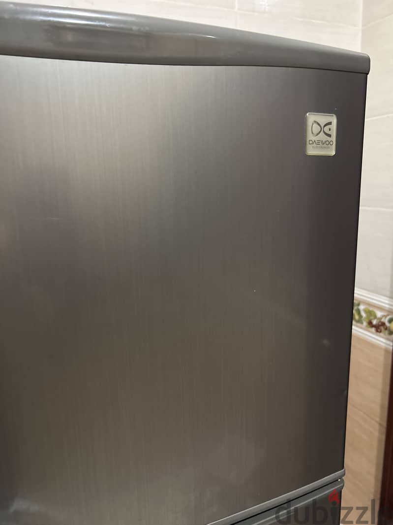 MINT CONDITION Double Door Daewoo Fridge for Sale! Perfect Condition, 2