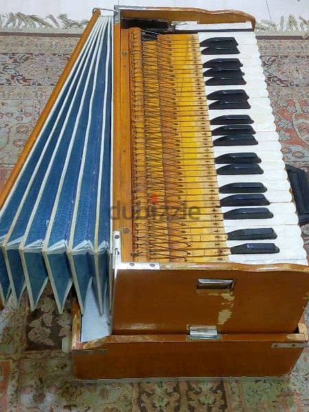 harmonium 2