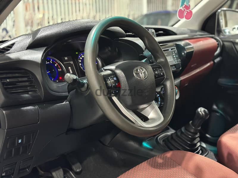 Toyota Hilux 2019 4