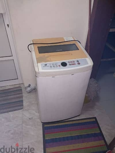 fully automatic washing machine samsung in good condition