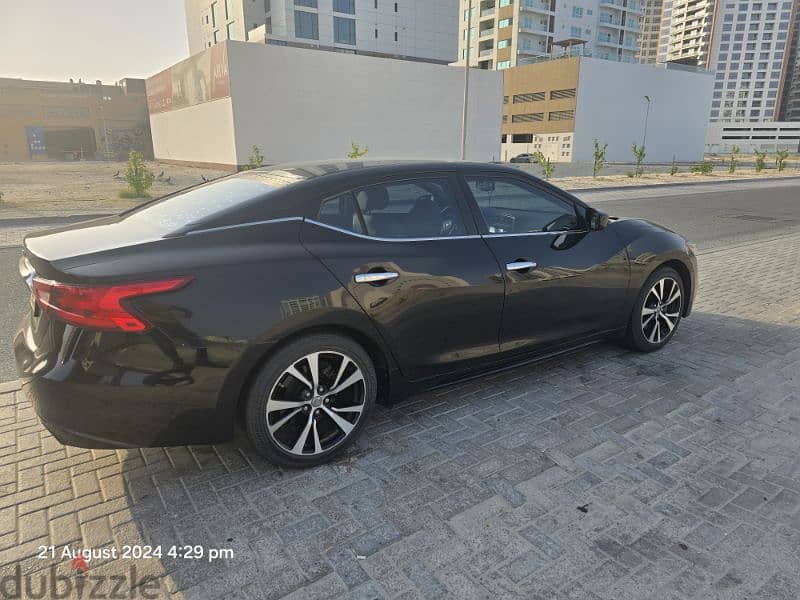 Nissan Maxima 2018 4