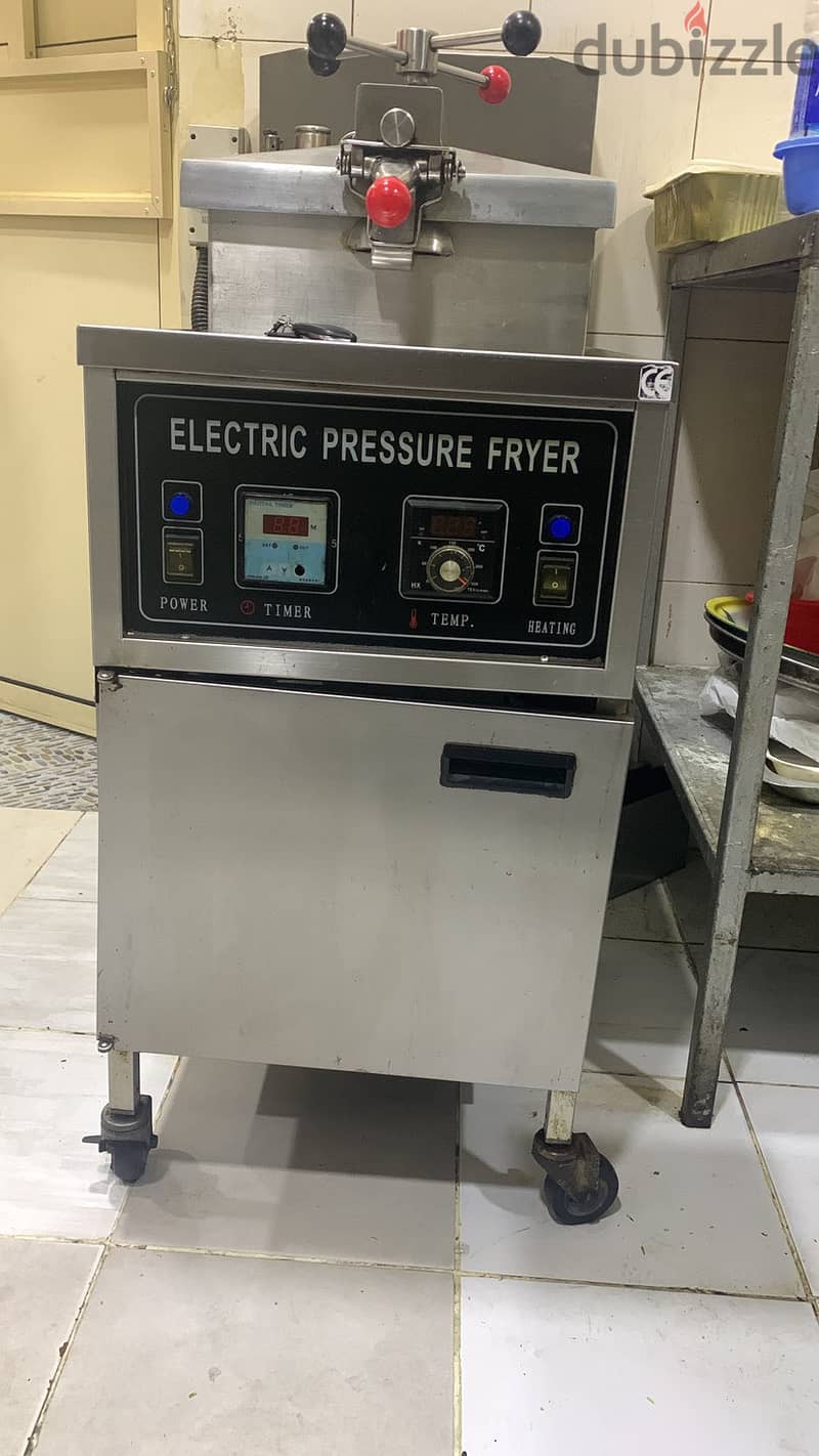 Urgent sell broasted machine 1