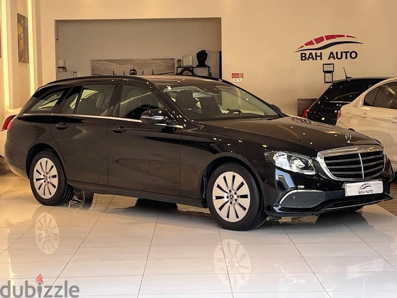 MERCEDES  E200 MODEL 2018 FOR SALE 1