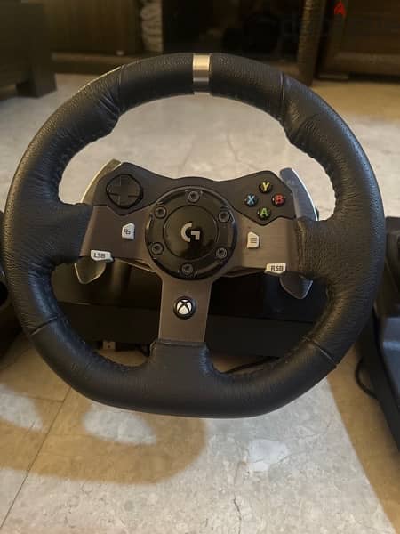 logitech G920 Steering wheel 2