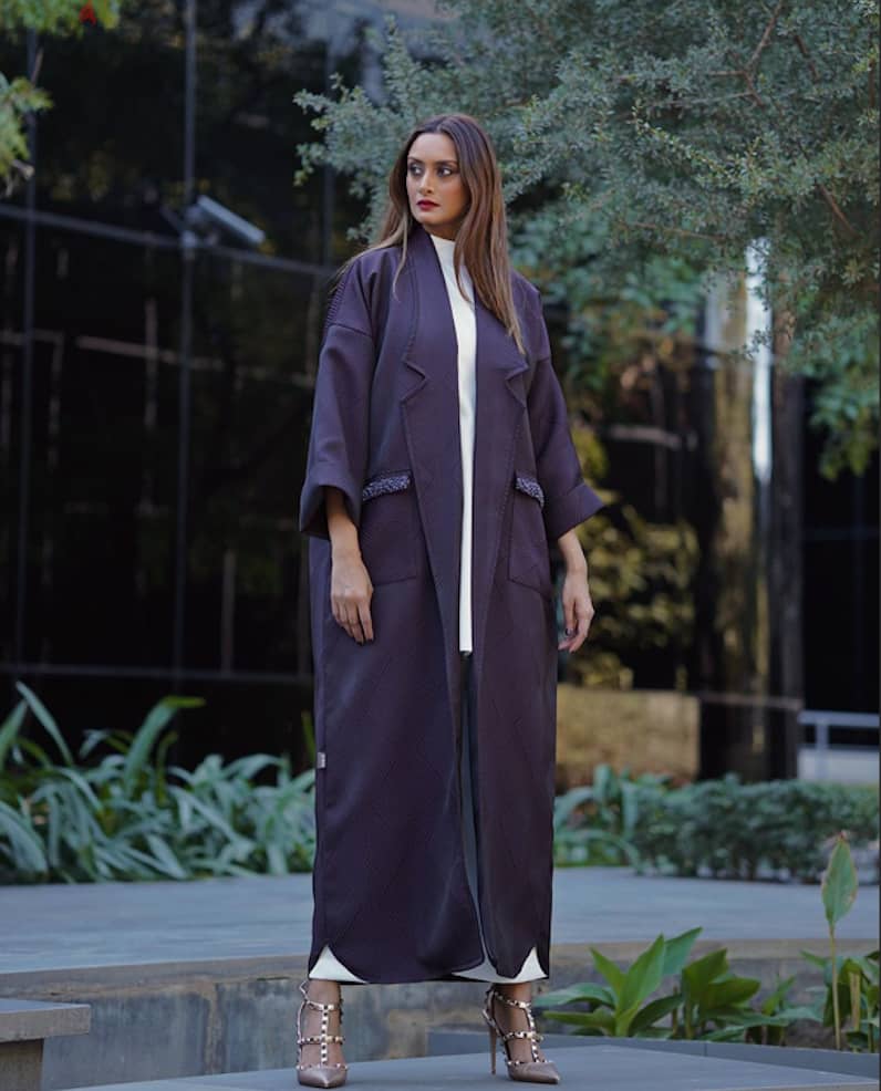 New Kuwaiti Abaya Bought50 now 4عباية كويتية جديدة اشتريت ب50 للبيع4 3