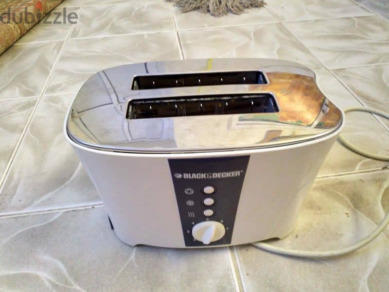 electric toaster + single electric hot plate 11