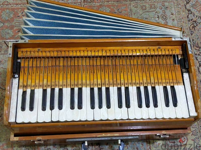 harmonium 2