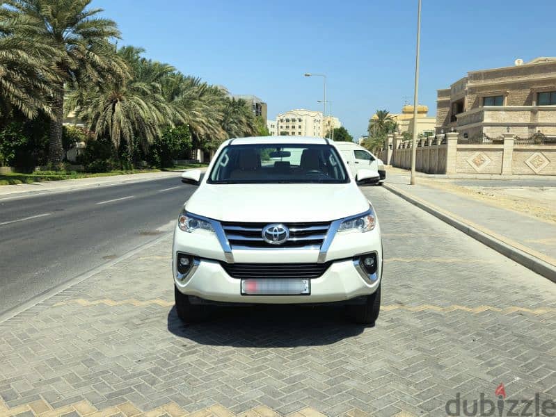 TOYOTA FORTUNER 2019 SINGEL OWNER 7 SEATER SUV JEEP 1