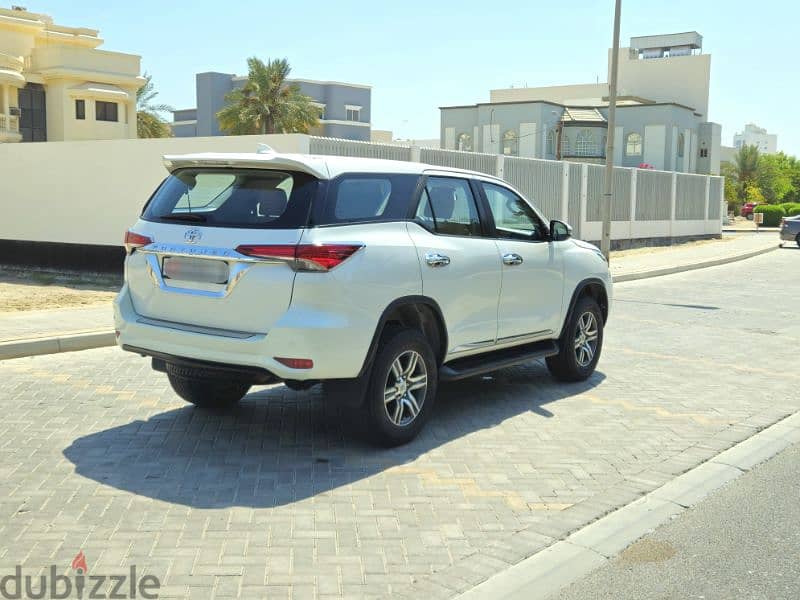 TOYOTA FORTUNER 2019 SINGEL OWNER 7 SEATER SUV JEEP 3